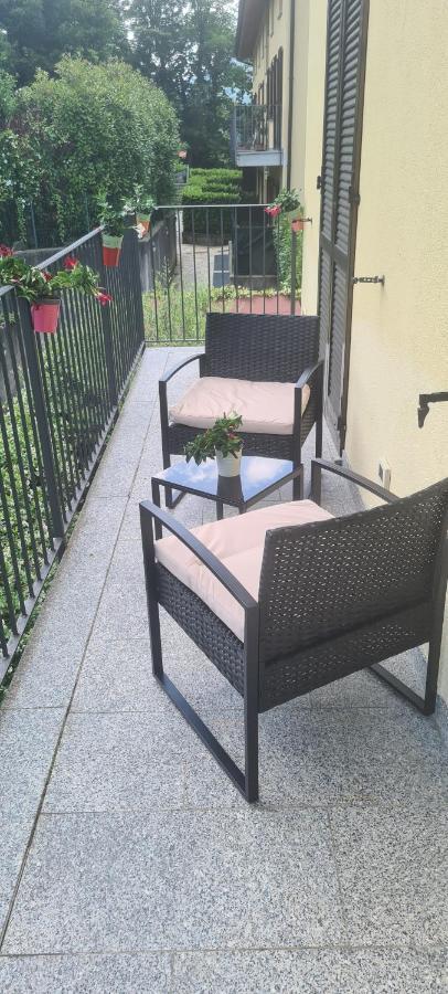 Casa Mirella - Appartamento Zona Bellagio Magreglio Luaran gambar