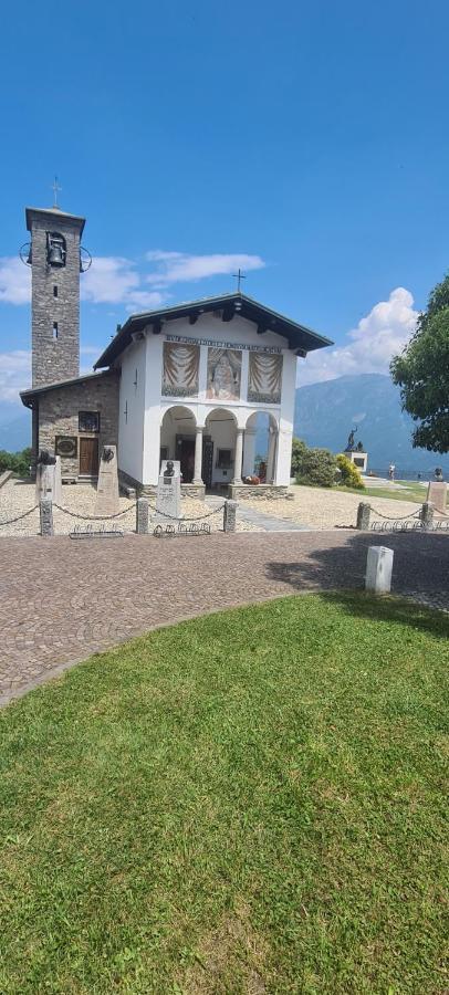 Casa Mirella - Appartamento Zona Bellagio Magreglio Luaran gambar